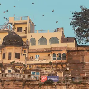 ajay-guest-house.hotels-varanasi.com/